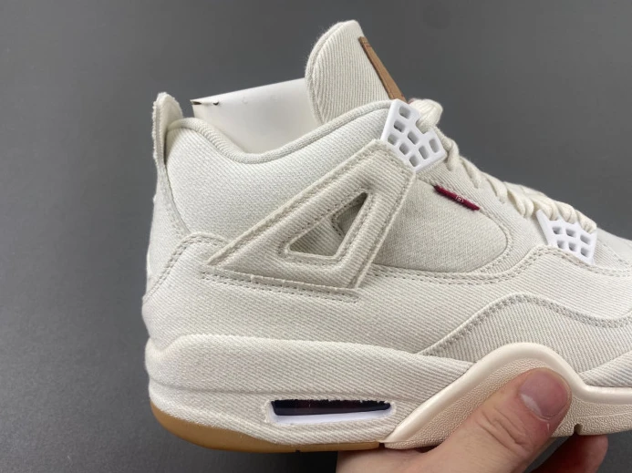 Levi's x Air Jordan 4 'White' AO2571- UrbanStyle 1071