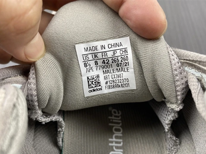 ModernLook Adidas Yeezy 500 GX 354