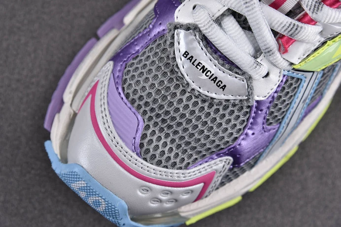 ModernLook Ba*len*cia*ga runner 2179