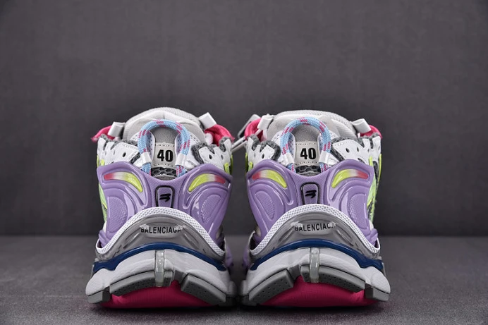 ModernLook Ba*len*cia*ga runner 2179