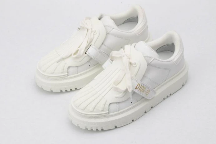 ModernLook DR SNEAKER 2819