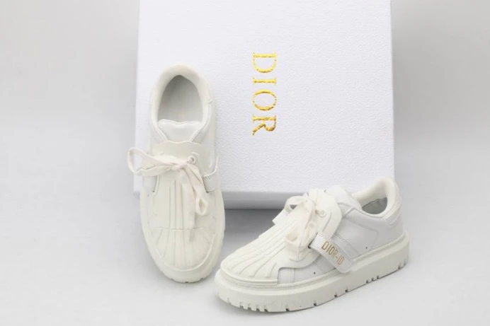 ModernLook DR SNEAKER 2819