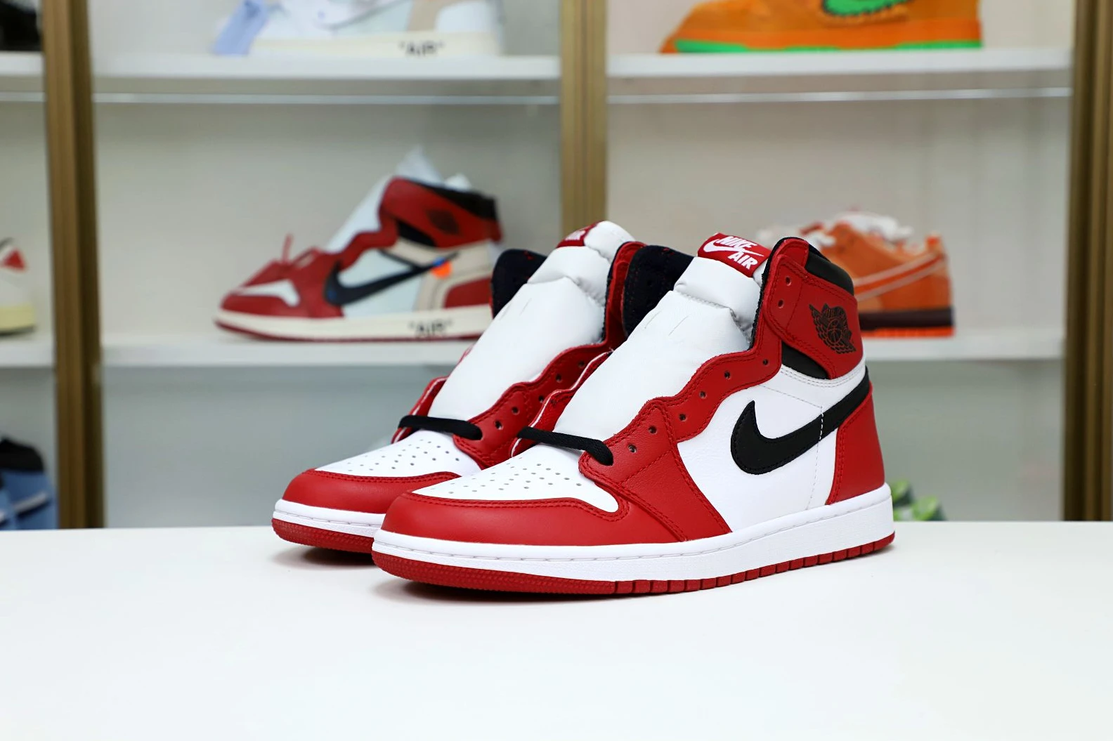 ModernLook Kimikick AIR JORDAN 1 RETRO HIGH OG 'CHICAGO' 1991