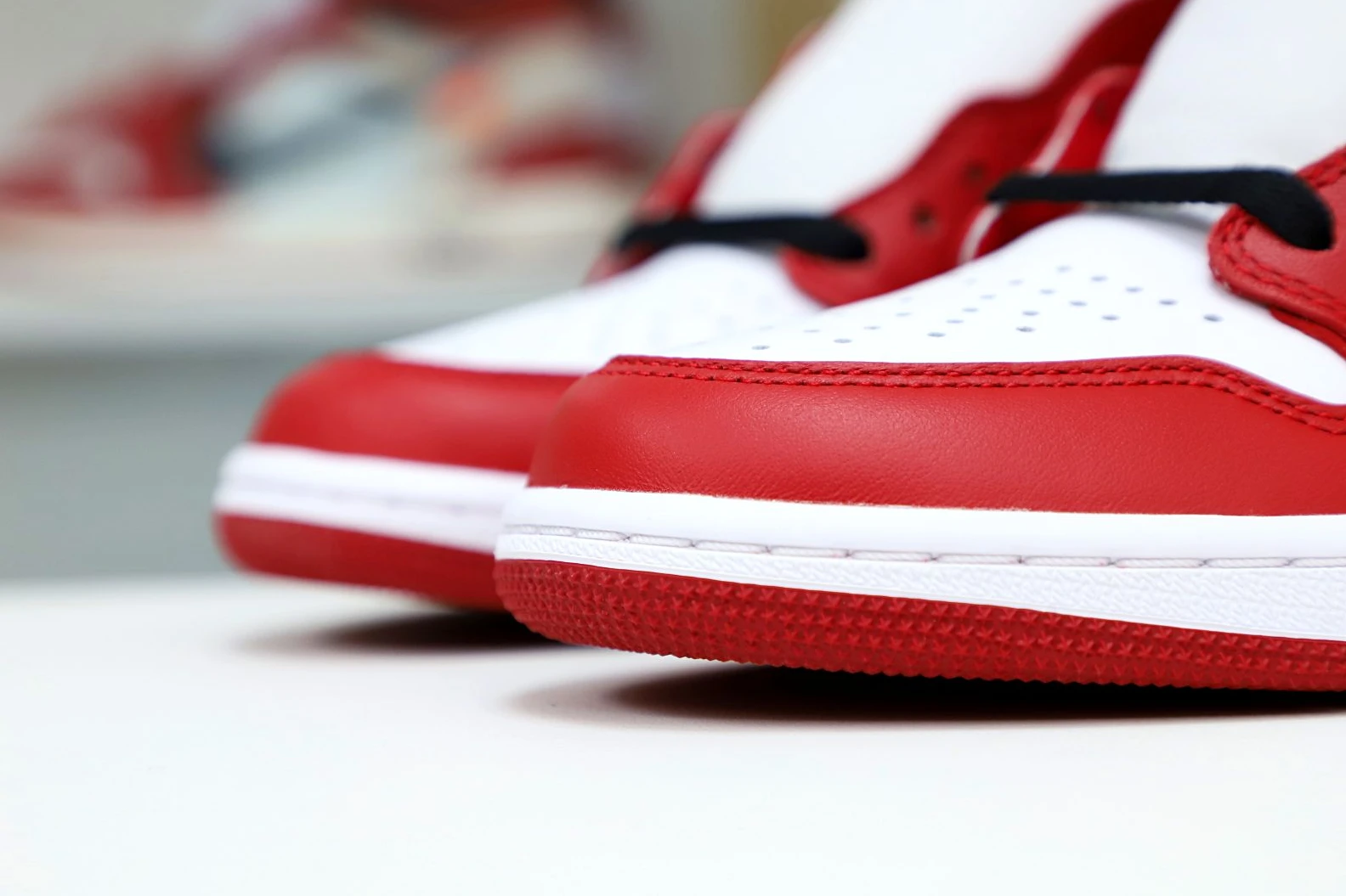 ModernLook Kimikick AIR JORDAN 1 RETRO HIGH OG 'CHICAGO' 1991