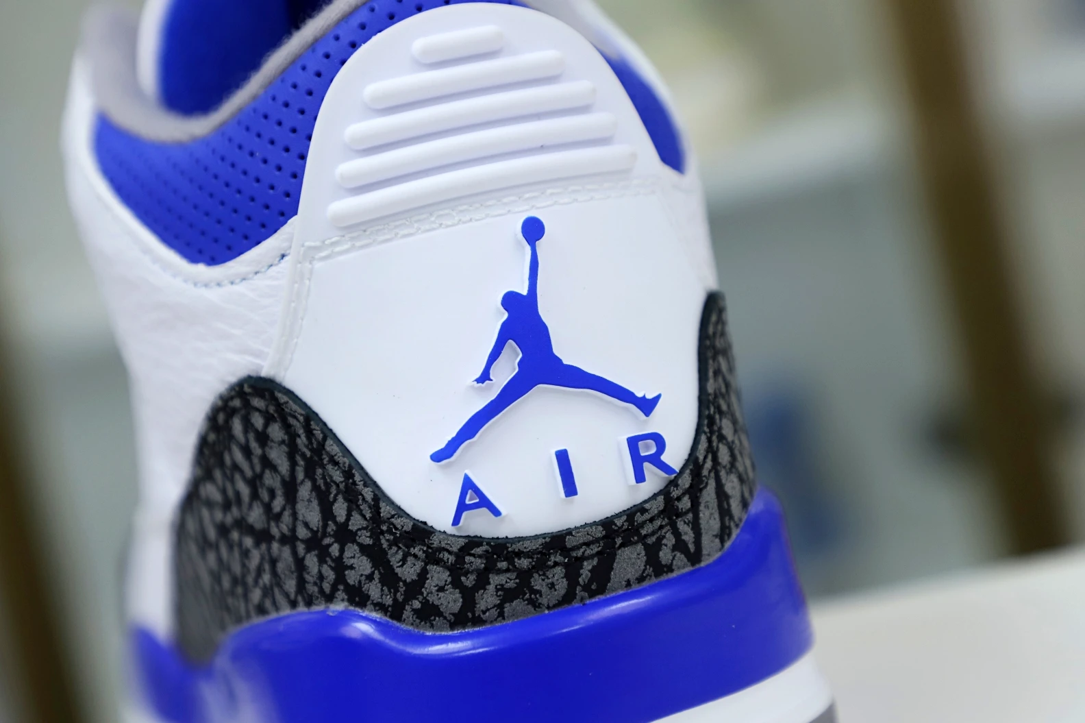ModernLook Kimikick AIR JORDAN 3 RETRO 'RACER BLUE' 2007