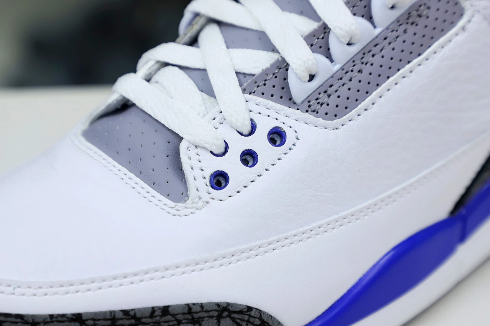 ModernLook Kimikick AIR JORDAN 3 RETRO 'RACER BLUE' 2007