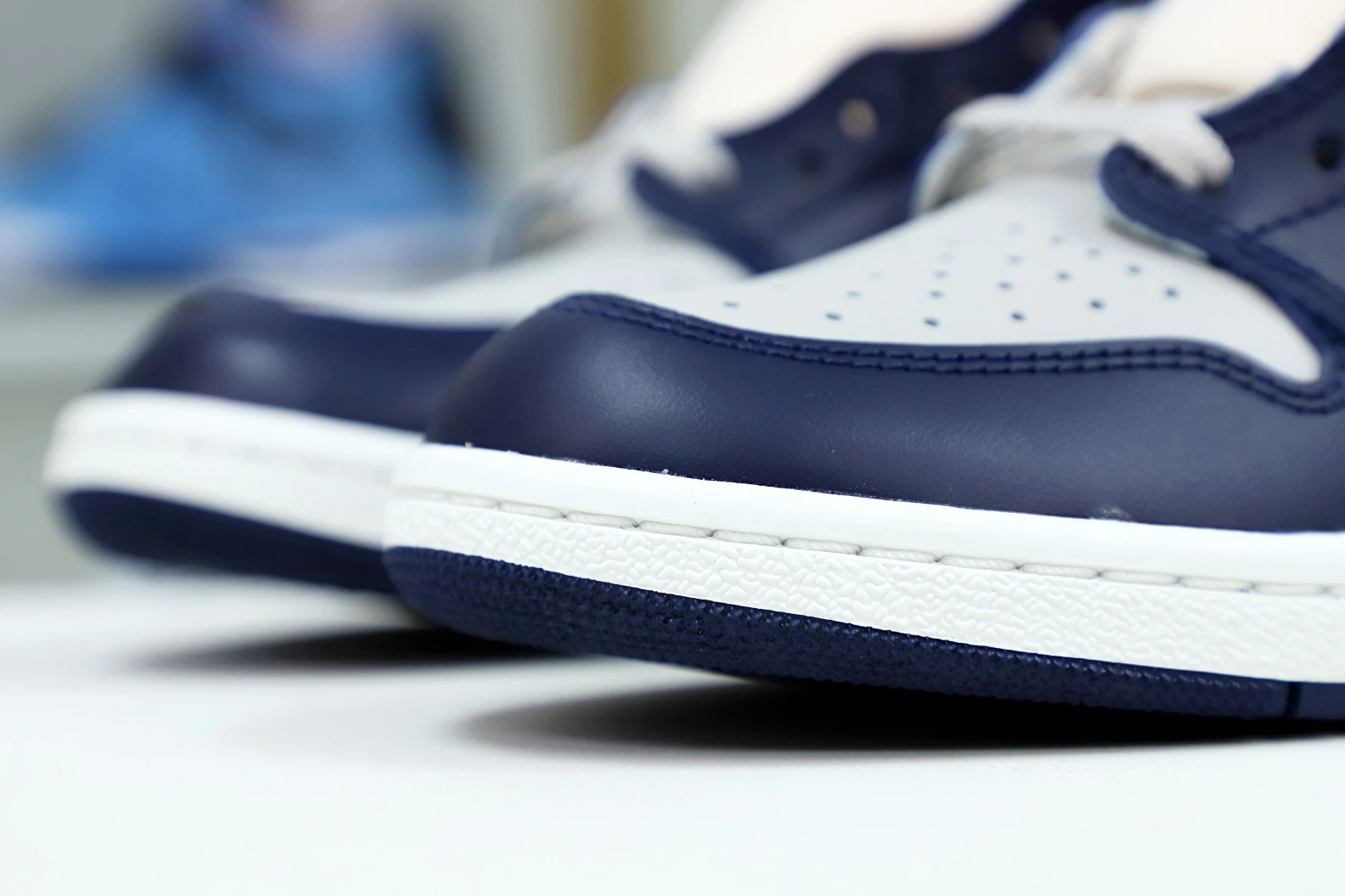 ModernLook Kimikick Jordan Air Jordan 1 high 1909
