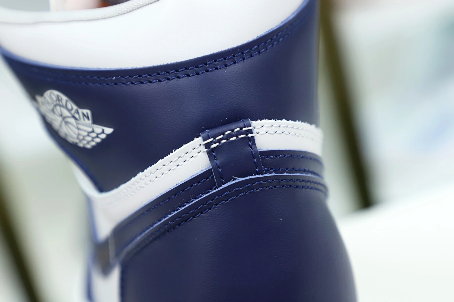 ModernLook Kimikick Jordan Air Jordan 1 high 1909