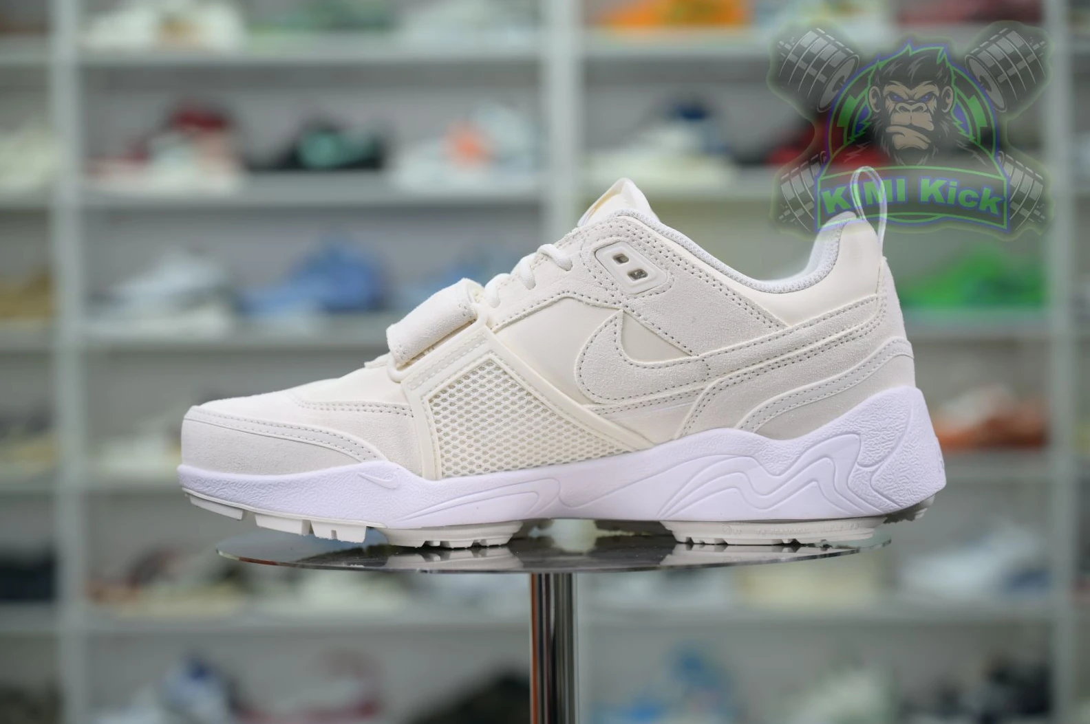 ModernLook Kimikick Travis Scottx Nike Shark-A-Don 3383