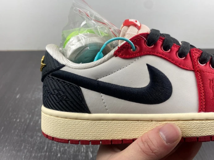ModernLook Trophy Room x Air Jordan 1 Low OG Home FN0432- 517