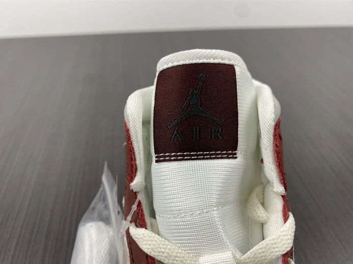 ModernLook air jordan 1 mid anti-gravity machines dm9601- 1662
