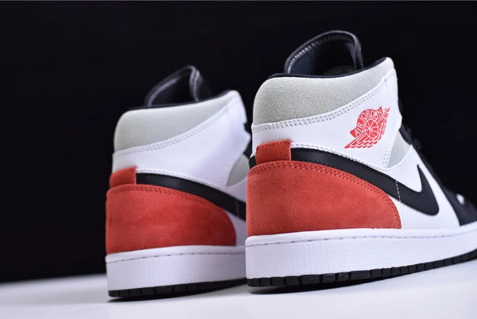 ModernLook air jordan 1 mid se union black toe 852542- 1239