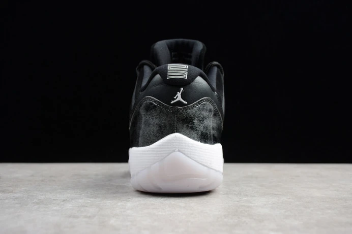 ModernLook air jordan 11 retro low bg "baron" 528895- 1778