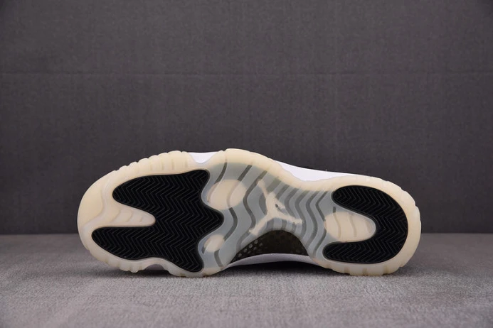 ModernLook air jordan 11 “gratitude” ct8012- 1378