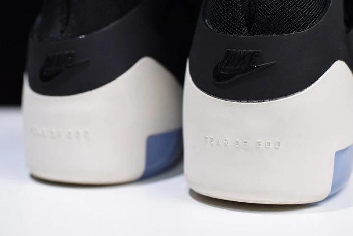 ModernLook nike air fear of god 1 black ar4237- 3260