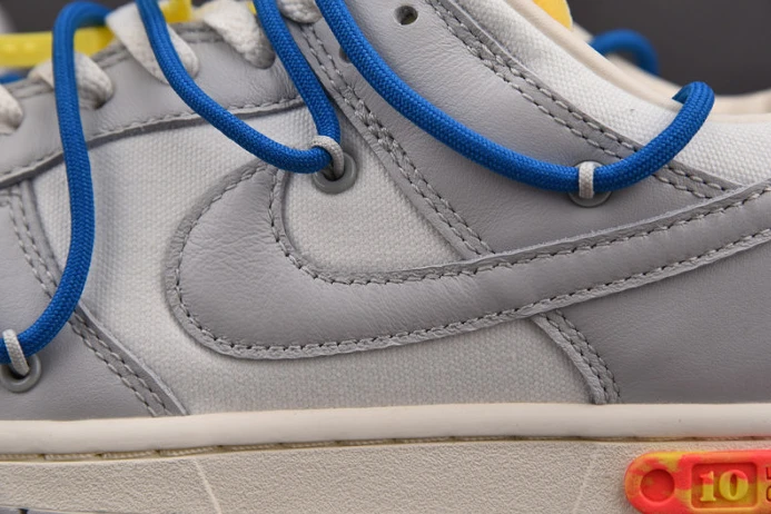 ModernLook nike dunk low ofw lot 10 dm1602- 3200