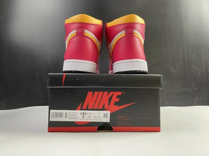 NewStyle Air Jordan 1 High OGLight Fusion Red 555088- 827