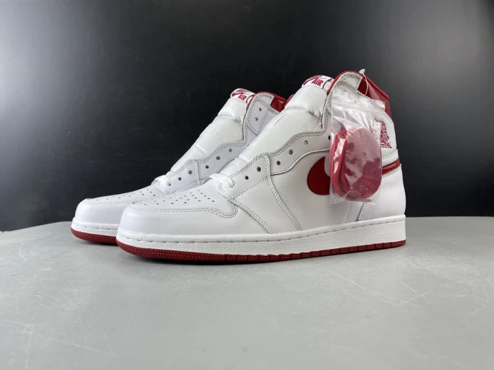 NewStyle Air Jordan 1 Retro Metallic Red (2017) 555088- 850