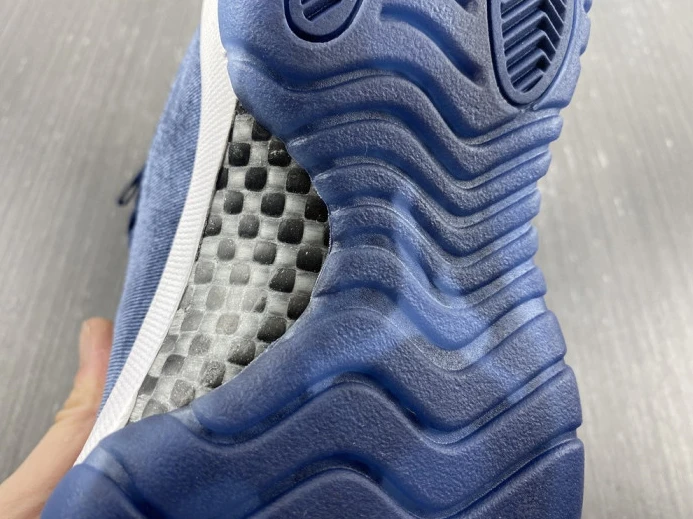 NewStyle Air Jordan 11 Velvet WMNS Midnight Navy AR0715- 713