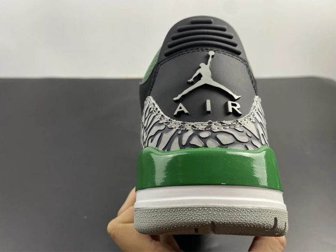 NewStyle Air Jordan 3 Pine Green CT8532- 950
