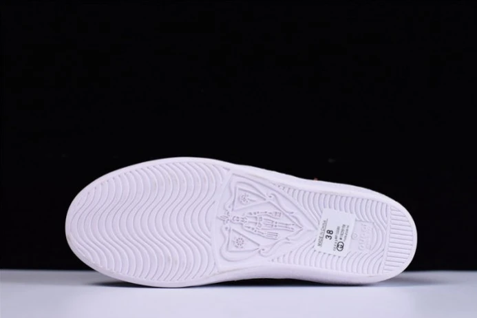 NewStyle GUCC ACE EMBROIDERED LOW-TOP SNEAKER WITH LOVED 497090 DOPE0 2939