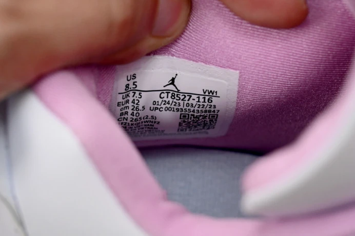 NewStyle Jordan 4 Retro White Pink CT8527- 982