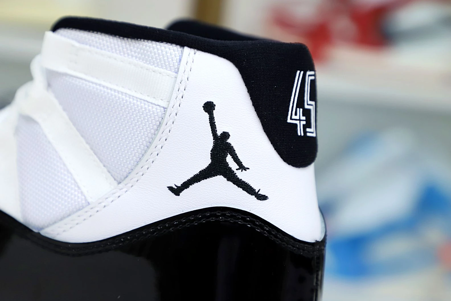 NewStyle Kimikick AIR JORDAN 11 RETRO 'CONCORD' 1932