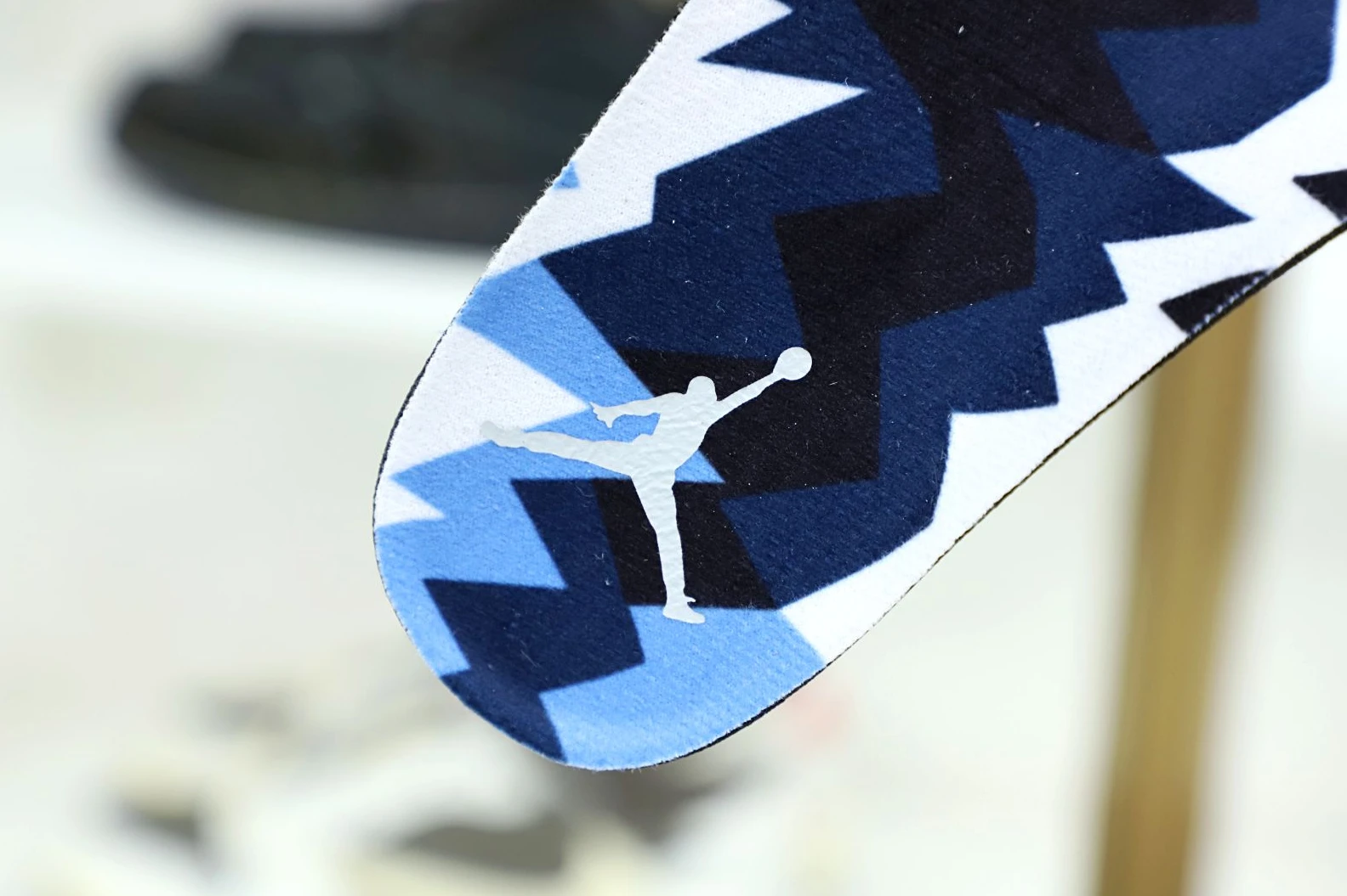 NewStyle Kimikick AIR JORDAN 6 RETRO 'UNC HOME' 2013