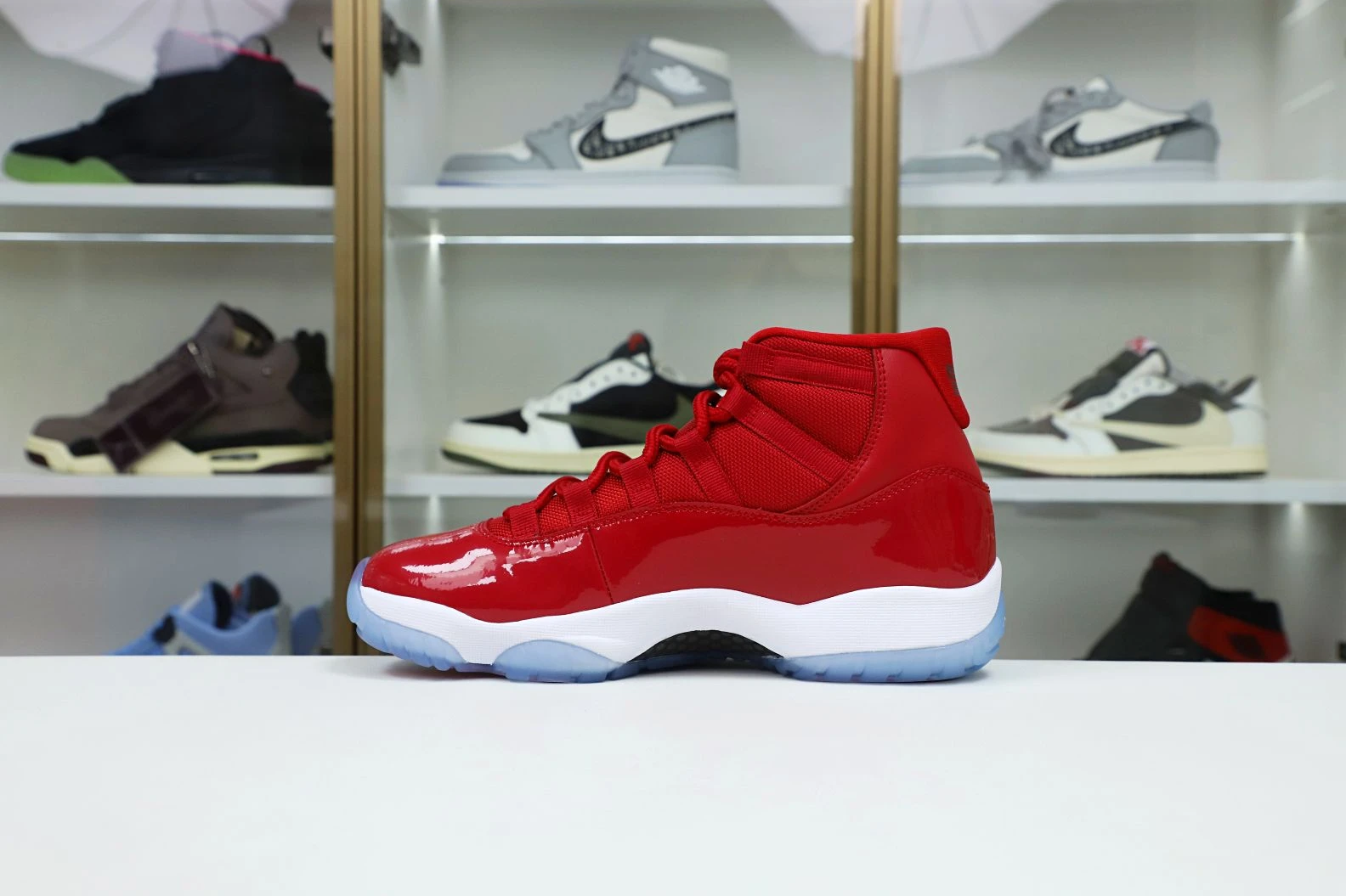 NewStyle Kimikick JORDAN 11 RETRO WIN LIKE 96 378037- 1994