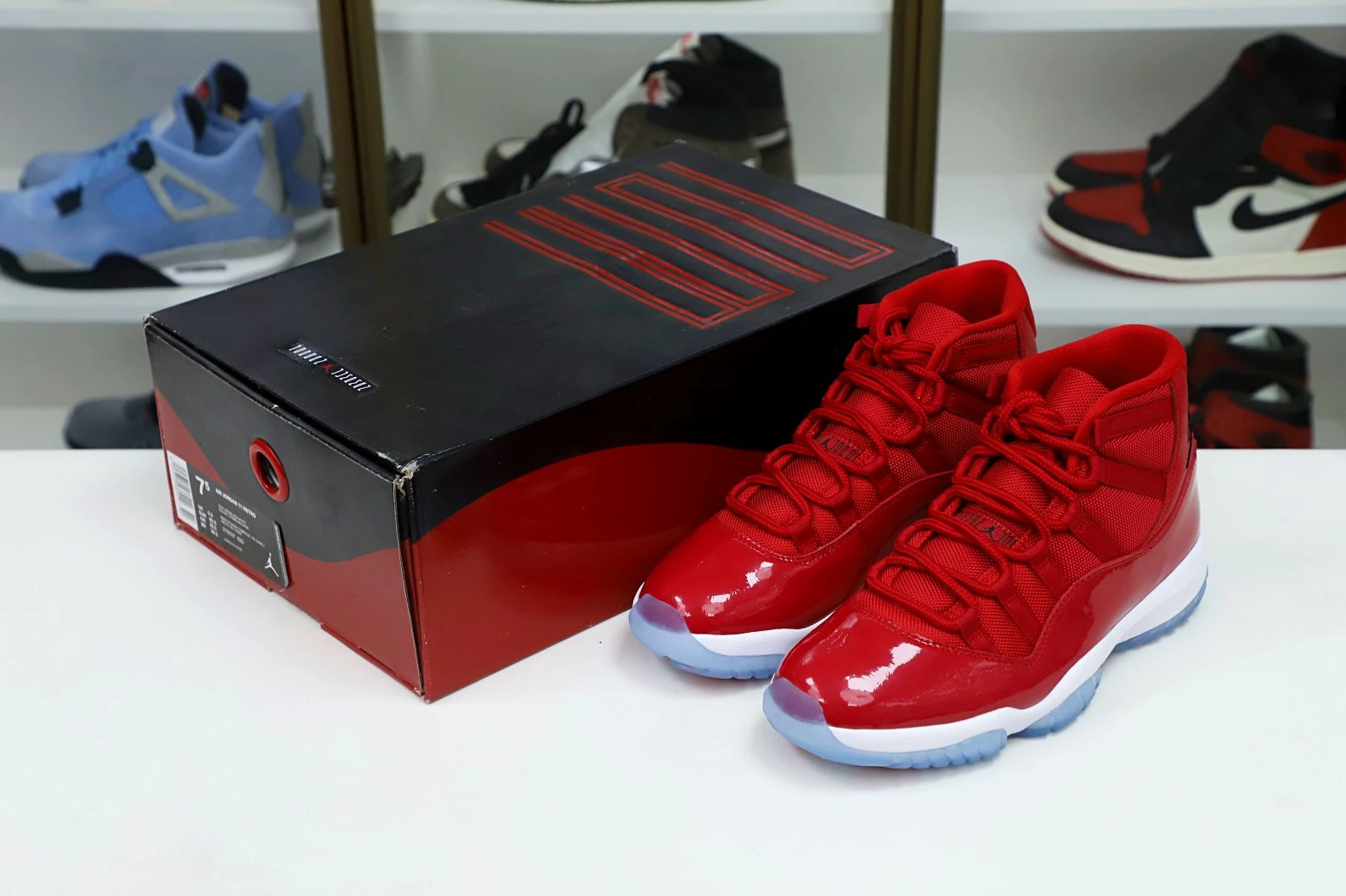 NewStyle Kimikick JORDAN 11 RETRO WIN LIKE 96 378037- 1994