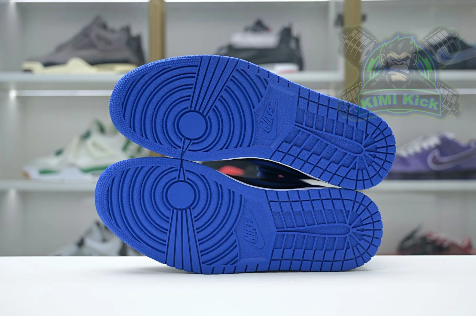 NewStyle Kimikick Jordan Air Jordan 1 High OG 1878