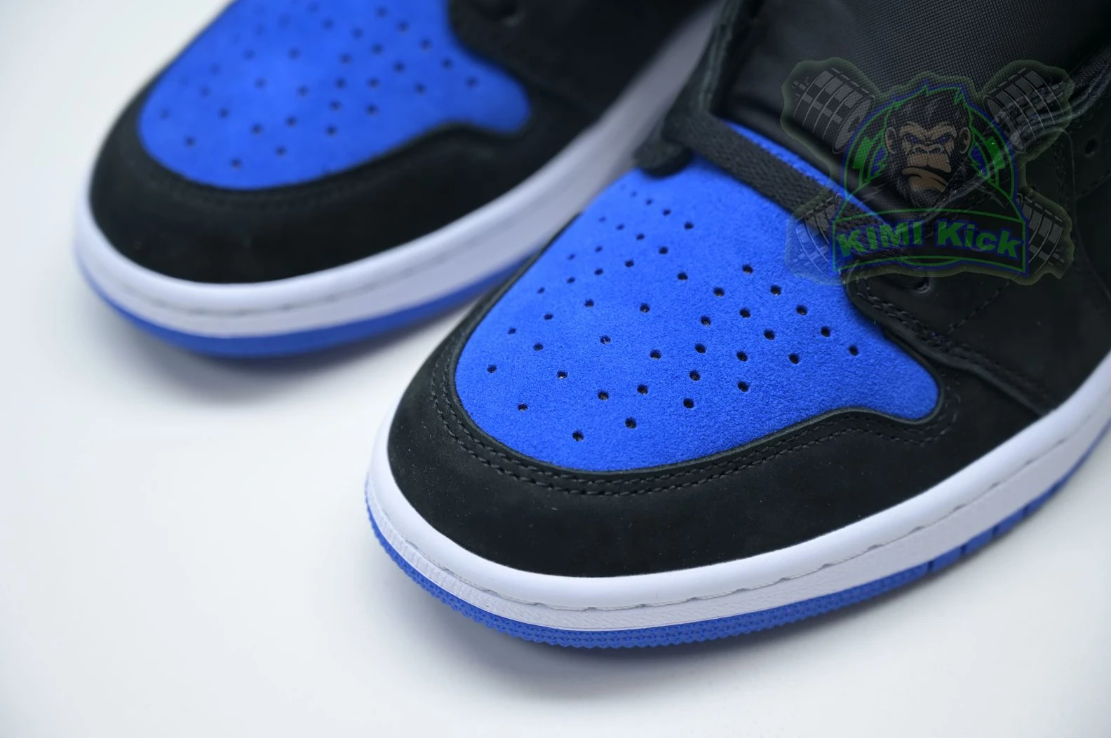 NewStyle Kimikick Jordan Air Jordan 1 High OG 1878