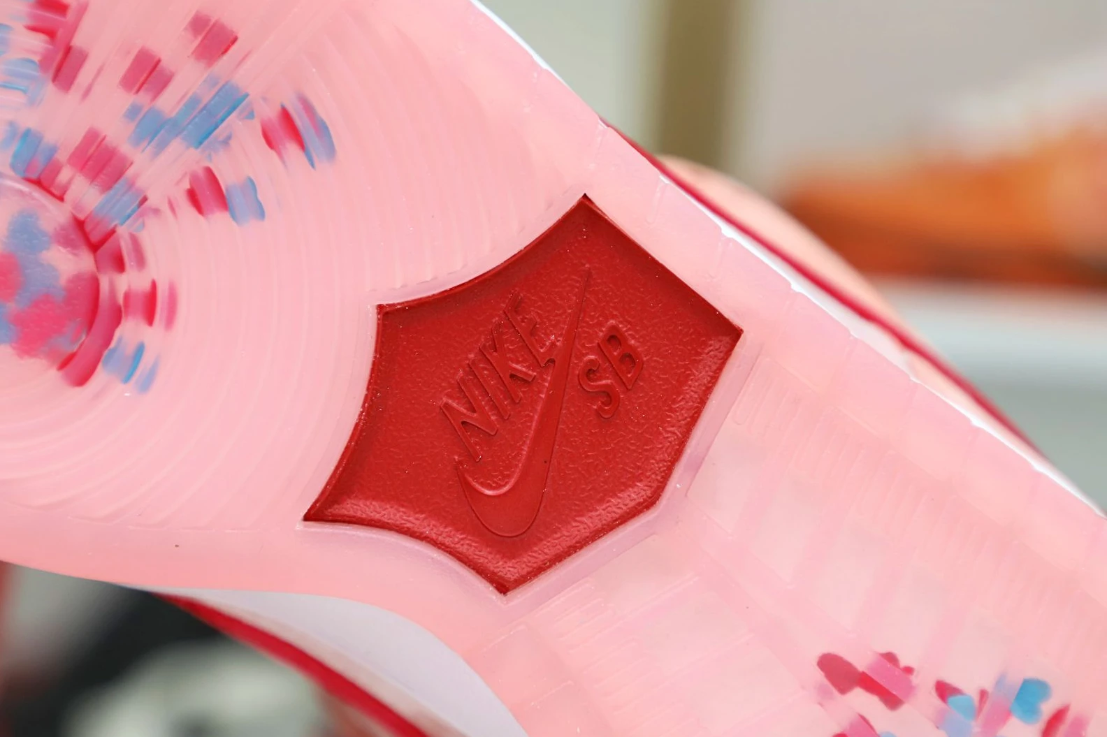 NewStyle Kimikick STRANGELOVE X DUNK LOW SB 'VALENTINE'S DAY' 3533