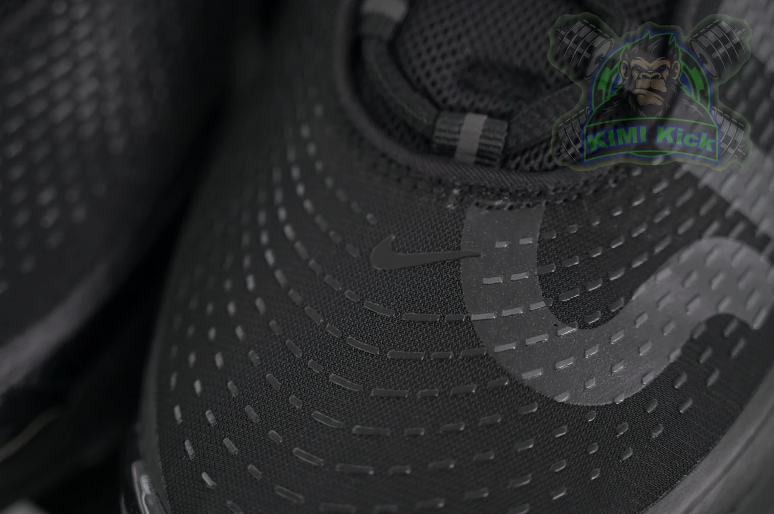 NewStyle Kimikick Supreme x Nike Air Max Dn 3384
