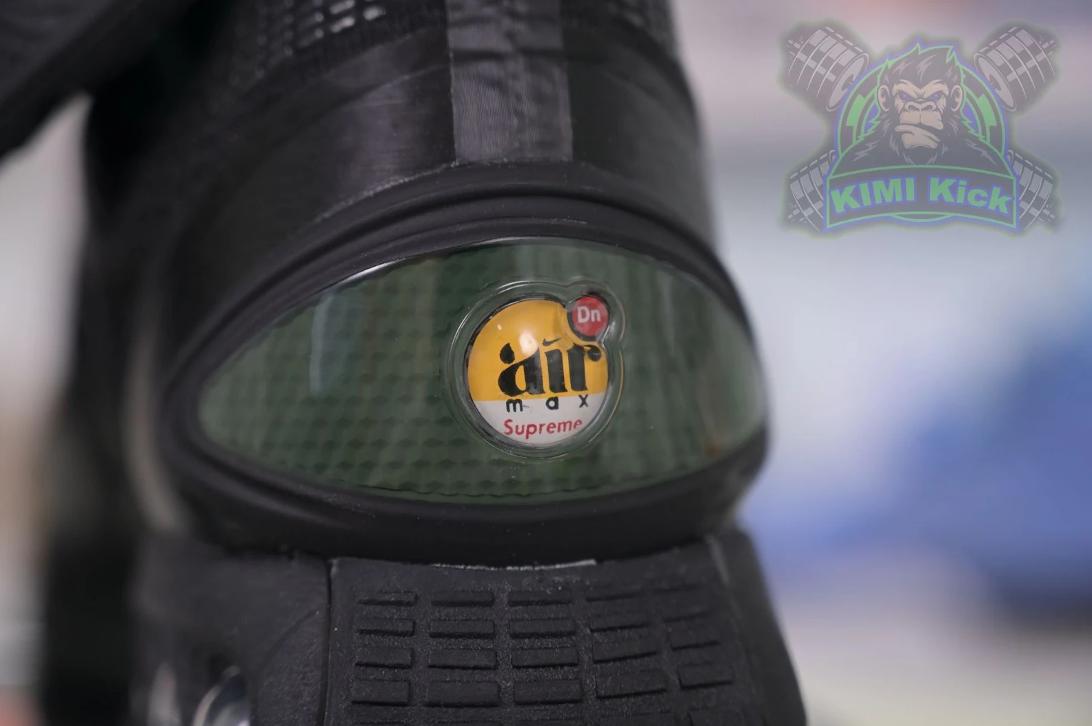 NewStyle Kimikick Supreme x Nike Air Max Dn 3384