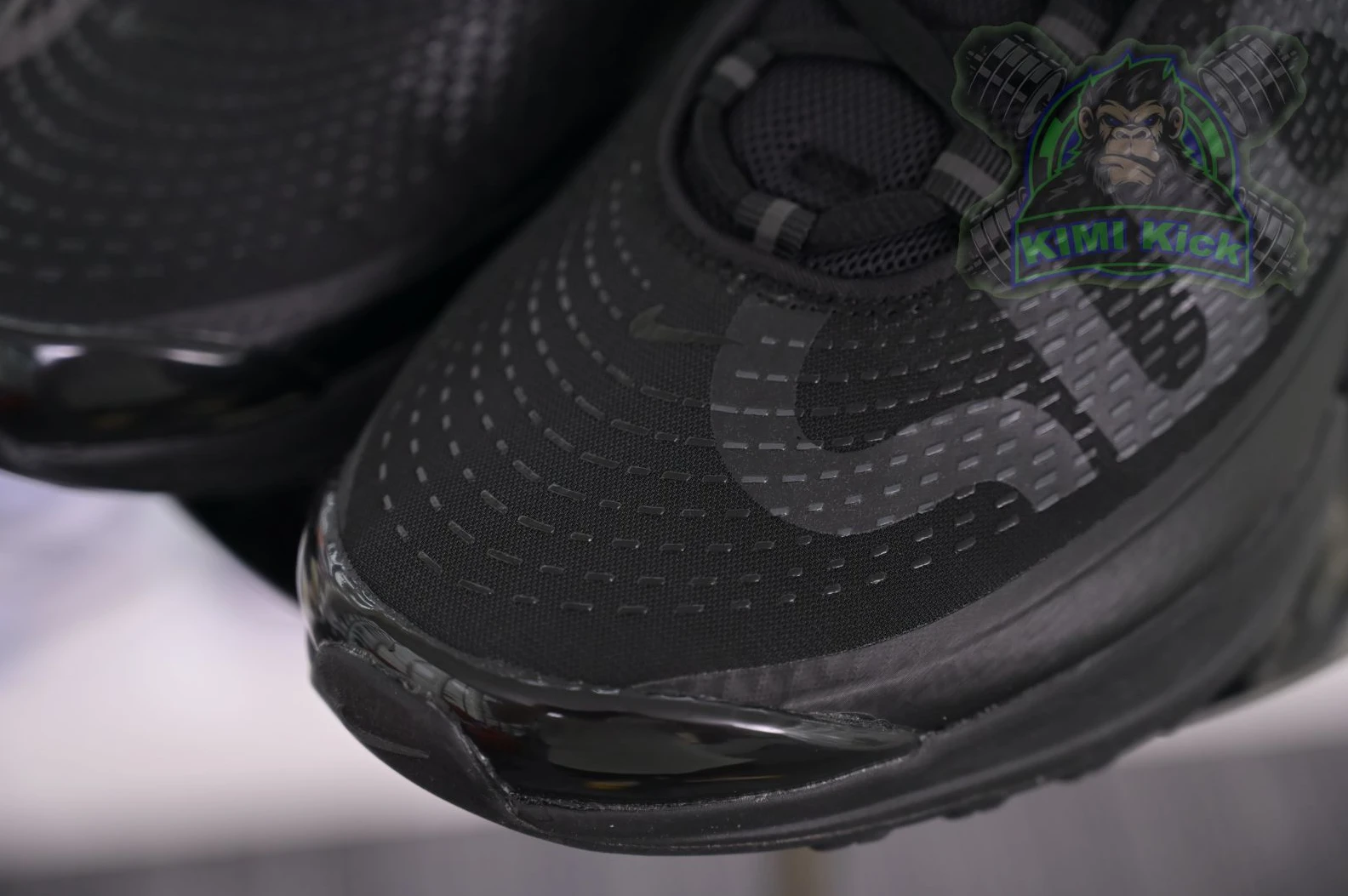 NewStyle Kimikick Supreme x Nike Air Max Dn 3384