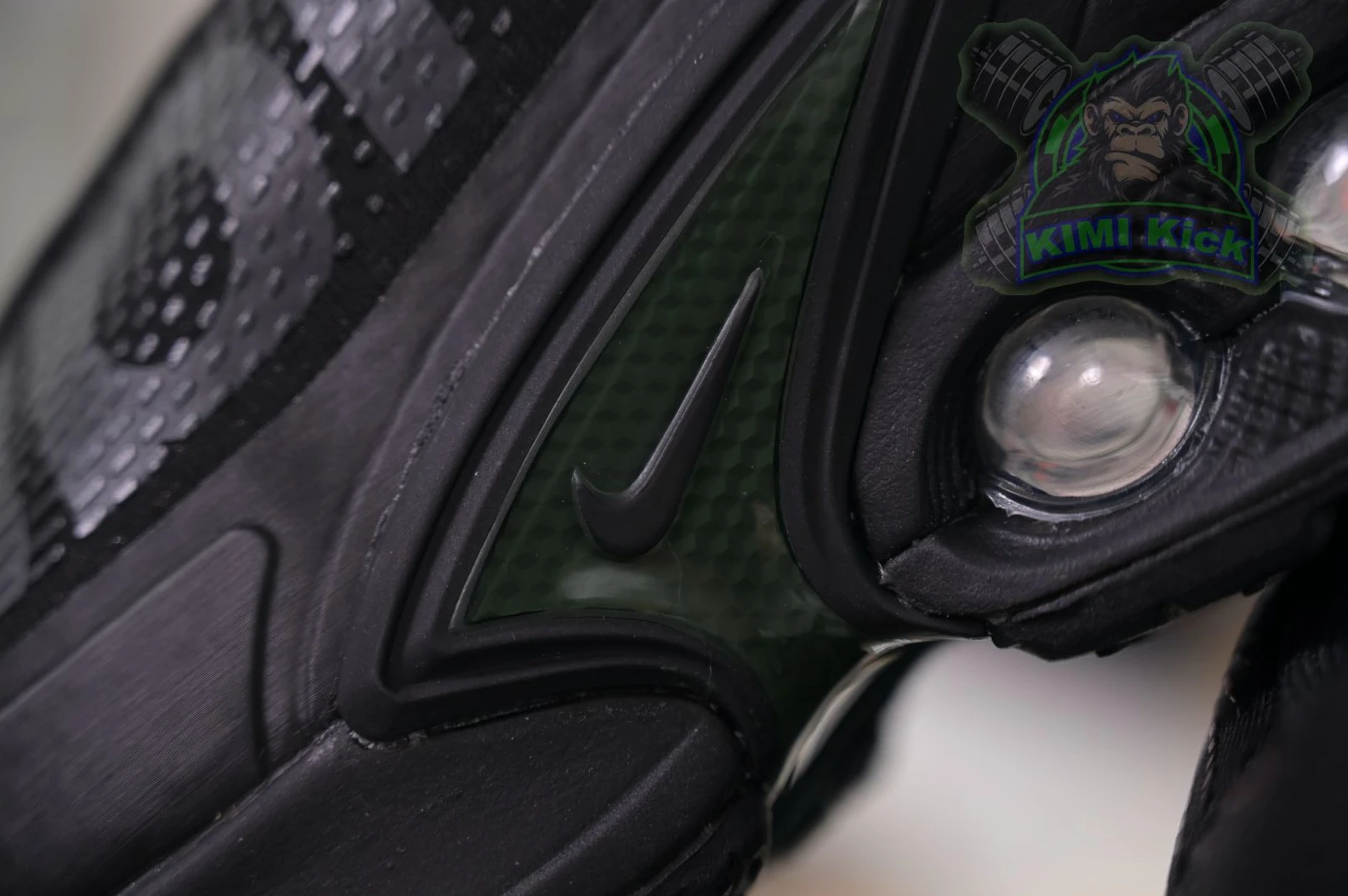 NewStyle Kimikick Supreme x Nike Air Max Dn 3384