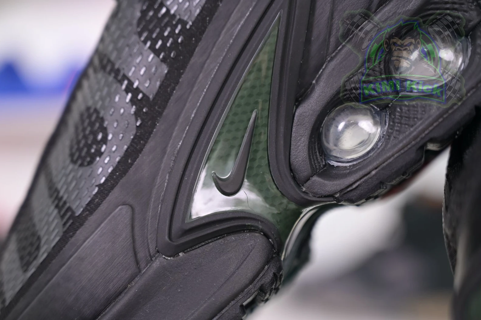 NewStyle Kimikick Supreme x Nike Air Max Dn 3384
