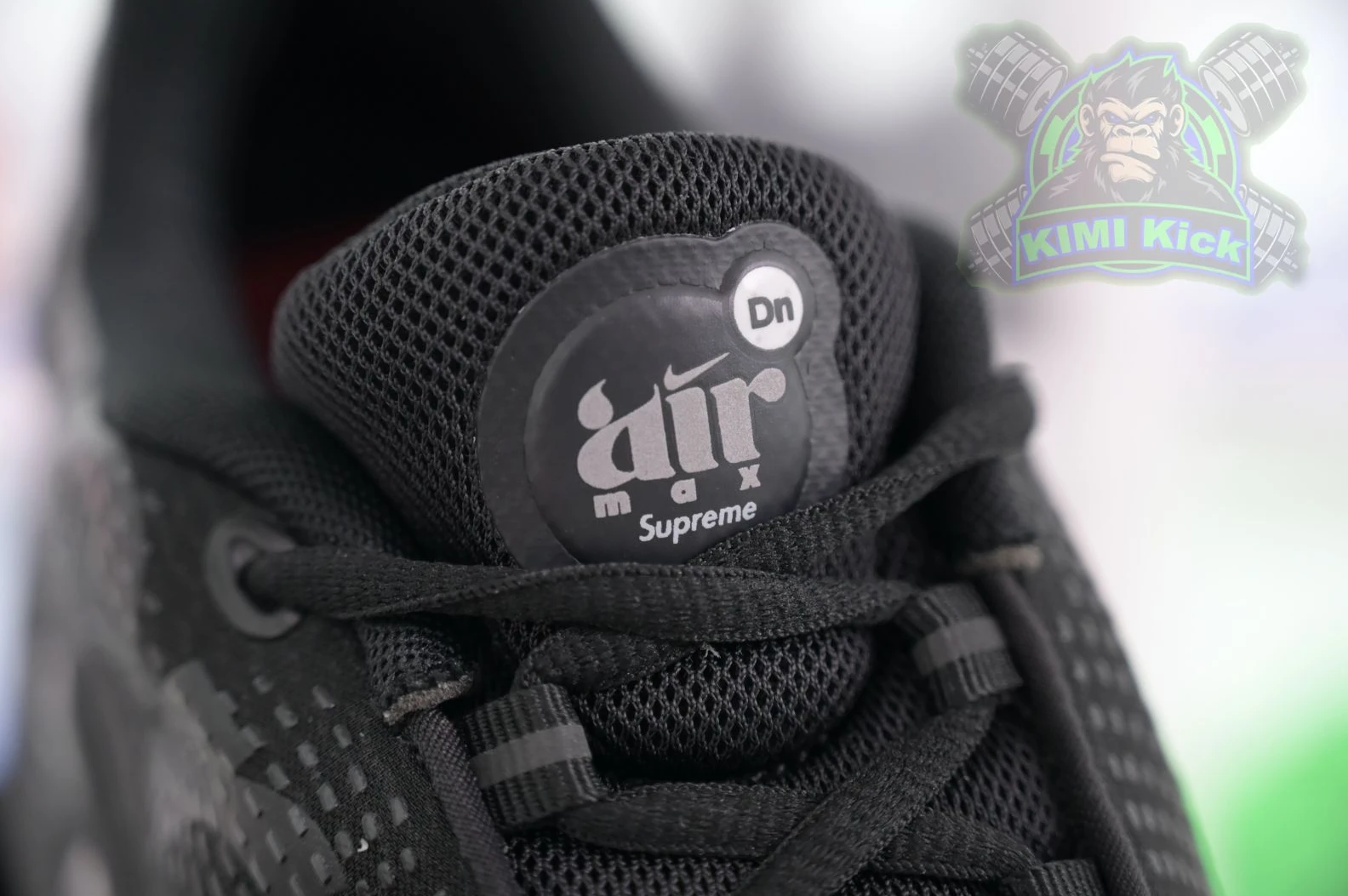 NewStyle Kimikick Supreme x Nike Air Max Dn 3384