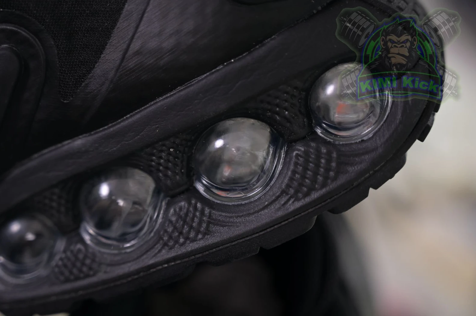 NewStyle Kimikick Supreme x Nike Air Max Dn 3384