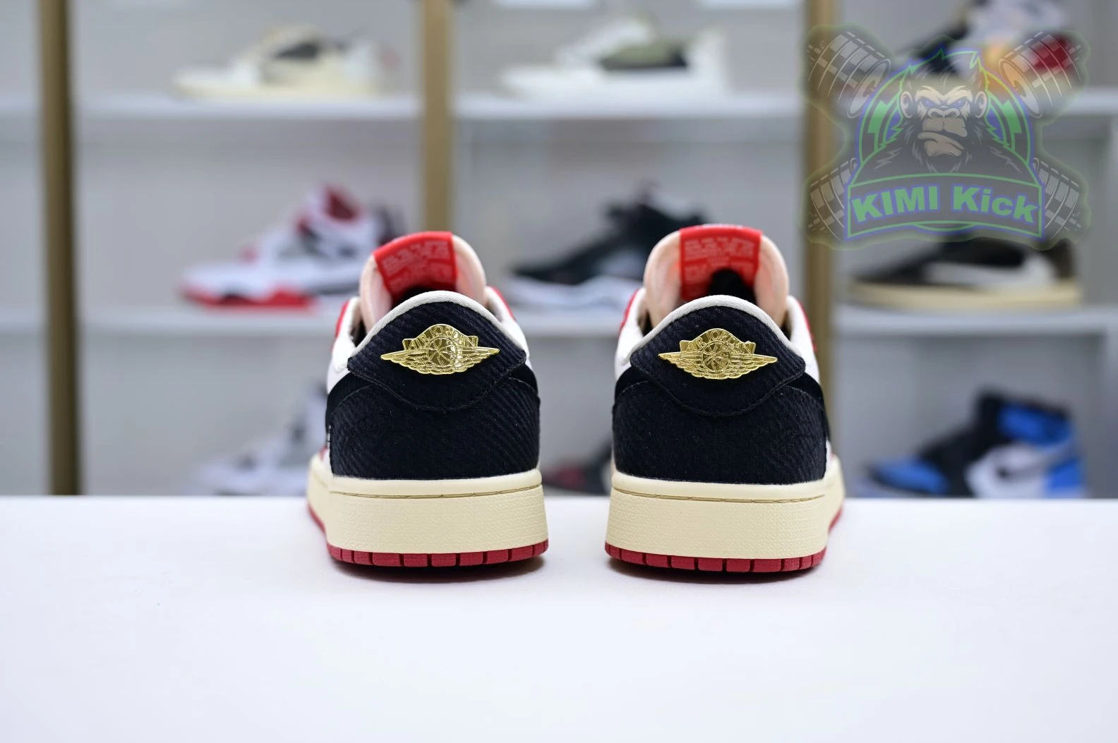 NewStyle Kimikick Trophy Room x Jordan Air Jordan 1 Low OG “Away” 1868