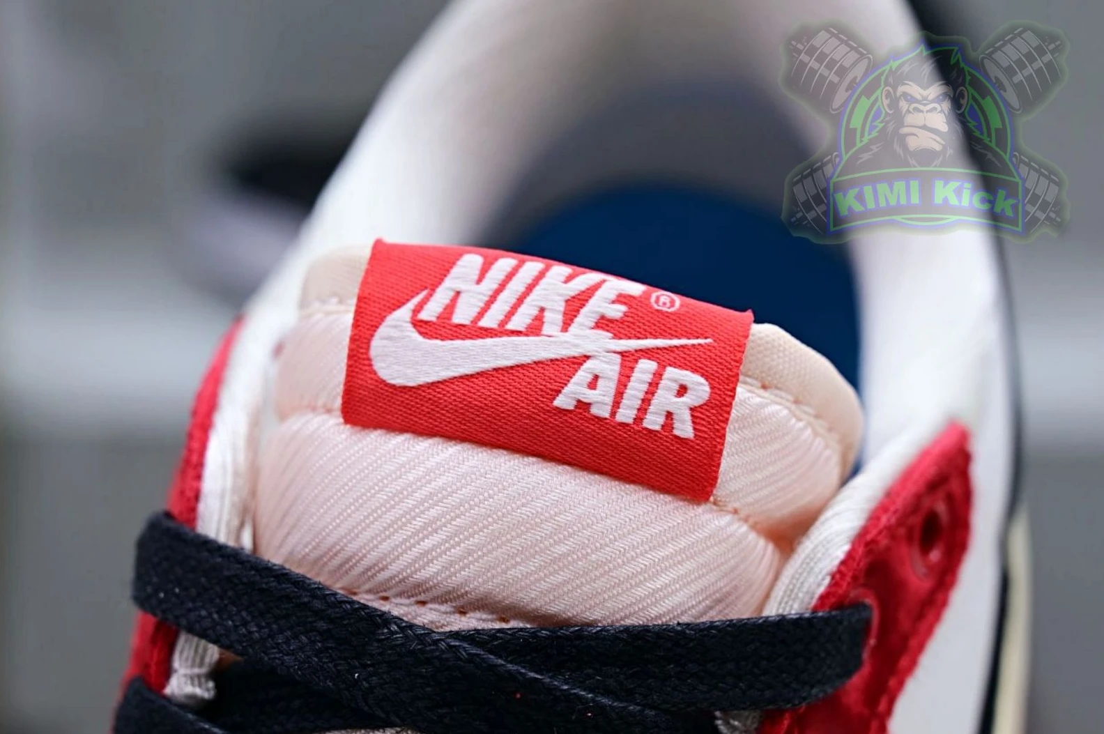 NewStyle Kimikick Trophy Room x Jordan Air Jordan 1 Low OG “Away” 1868