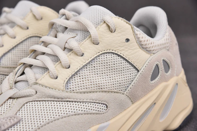 NewStyle ad*s yeezy boost 700 analog eg 269