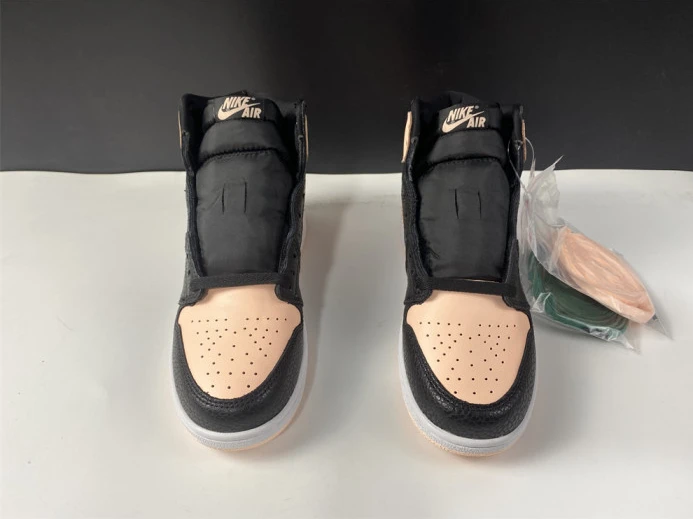 NewStyle air jordan 1 crimson tint 555088- 1300