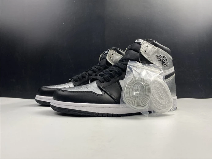 NewStyle air jordan 1 silver toe cd0461- 1225
