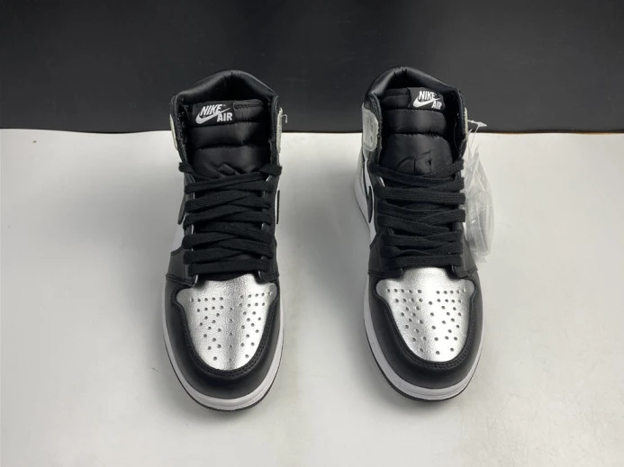 NewStyle air jordan 1 silver toe cd0461- 1225