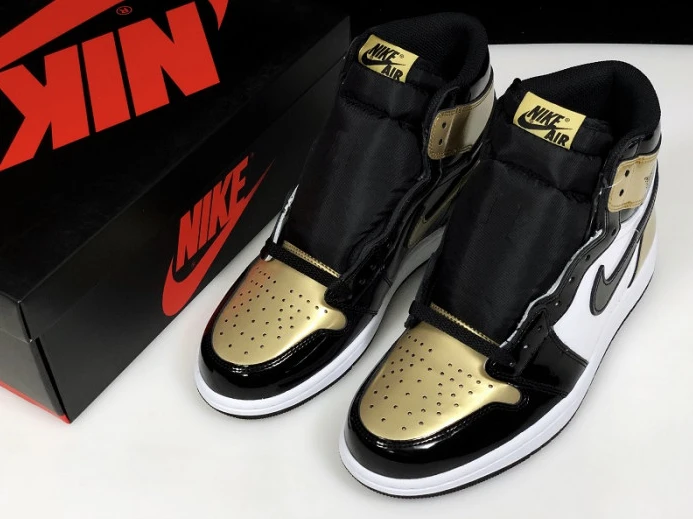 Popular Air Jordan 1 Retro High Glod Toe 861428- 913