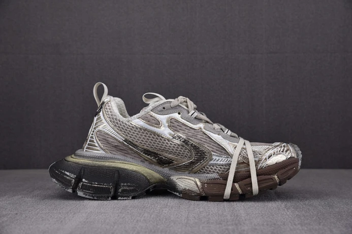 Popular BLCG 3XL SNEAKER 734731 W1XL4 2748