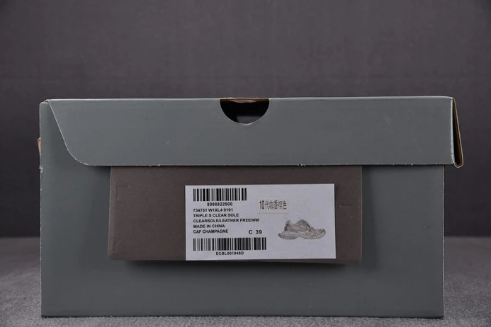 Popular BLCG 3XL SNEAKER 734731 W1XL4 2748
