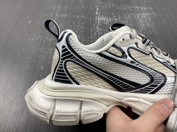 Popular BLCG 3XL SNEAKER 734731 W3XL4 2755
